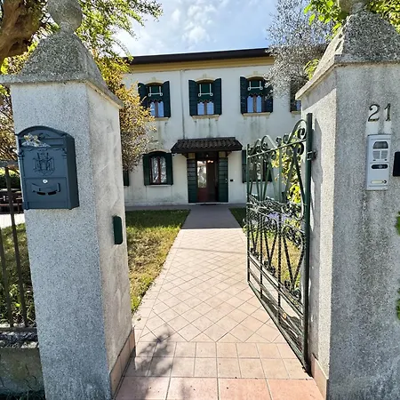 Gardenia - Comfort & Privacy - River View Villa *